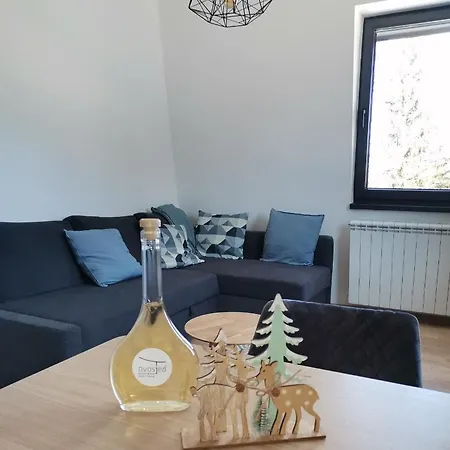 Apartment Dvosjed *